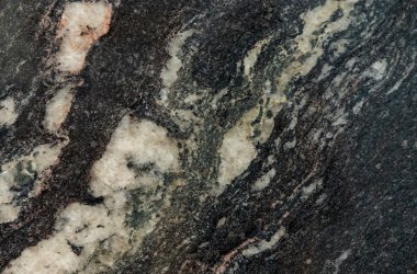 Placă din Granit Black Forest Dimensiunile plăcii 2050*700; 3000*900; 3000*1900